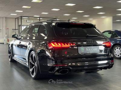 Audi RS 4 RS4 Avant 2.9 tfsi quattro 450cv tiptronic Nero usata Gaglianico