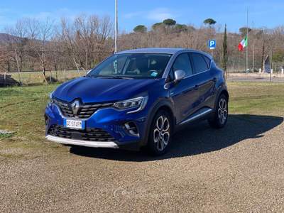 Renault Captur 1.6 PHEV E-TECH 160cv INTENS Blu/Azzurro usata Chiusi