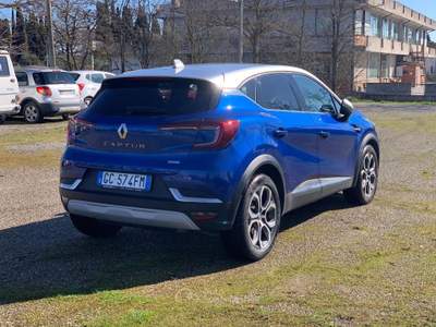 Renault Captur 1.6 PHEV E-TECH 160cv INTENS Blu/Azzurro usata Chiusi