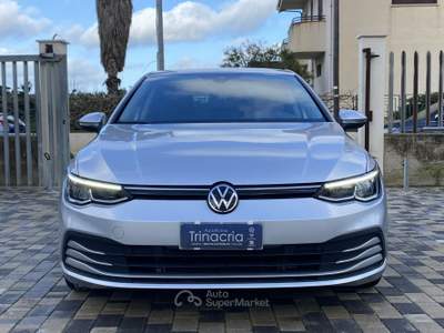 Volkswagen Golf 8 Life 2.0 TDI 116CV Argento usata Borgetto