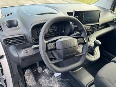 Fiat Doblò 1.5 BlueHDi 100 LH1 LOUNGE MAXI 3 POSTI Bianco usata Venezia