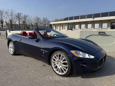 Maserati GranCabrio 4.7 auto Blu/Azzurro usata Cremona
