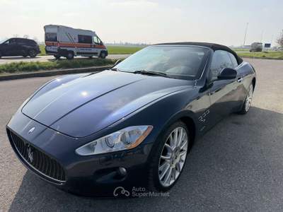 Maserati GranCabrio 4.7 auto Blu/Azzurro usata Cremona