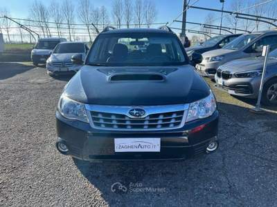 Subaru Forester 2.0D XS Exclusive 4X4 - 1 PROPRIETARIO- EURO5 Grigio usata Borgo San Giacomo
