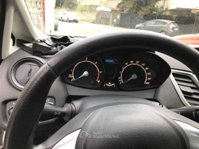 Ford Fiesta Ford Fiesta van usata Caulonia
