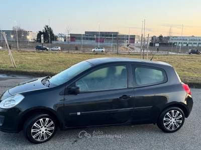 Renault Clio Neopatentati Gpl 2029 Nero usata Collegno