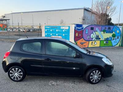 Renault Clio Neopatentati Gpl 2029 Nero usata Collegno