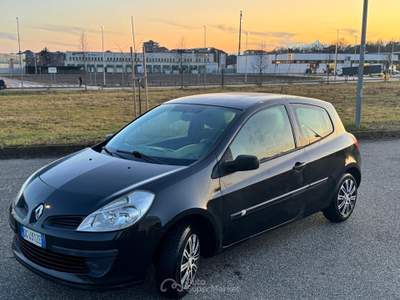 Renault Clio Neopatentati Gpl 2029 Nero usata Collegno