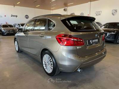 BMW Serie 2 218d 218 Serie 2 F45  218d Active Tourer  Luxury auto Argento usata Verona