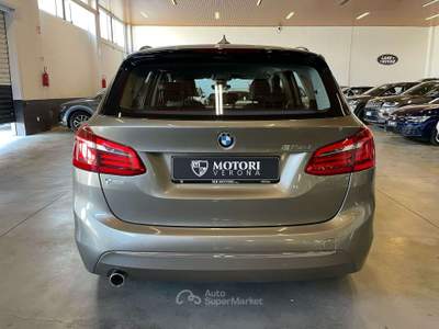 BMW Serie 2 218d 218 Serie 2 F45  218d Active Tourer  Luxury auto Argento usata Verona