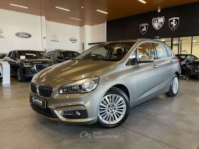 BMW Serie 2 218d 218 Serie 2 F45  218d Active Tourer  Luxury auto Argento usata Verona