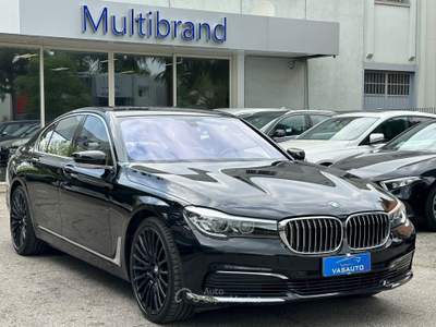 BMW Serie 7 730d 730 730d xDrive Luxury Nero usata San Lazzaro di Savena