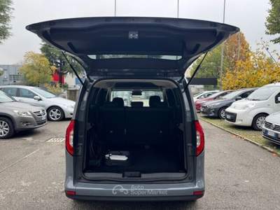 Mercedes-Benz EQT Advantage Plus Grigio usata San Lazzaro di Savena