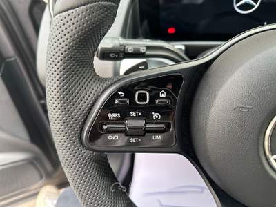 Mercedes-Benz Classe GLB GLB 200 GLB 200 d Automatic Sport Plus Grigio usata San Lazzaro di Savena