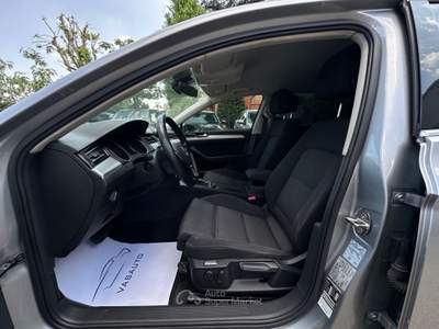 Volkswagen Passat Variant 2.0 TDI DSG Highline BlueMotion Technology Grigio usata San Lazzaro di Savena