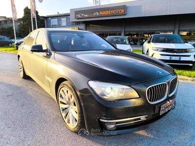 BMW Serie 7 730d d xDrive Futura Nero usata Milazzo