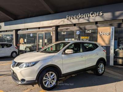 Nissan Qashqai 1.2 DIG-T Visia Bianco usata Parma