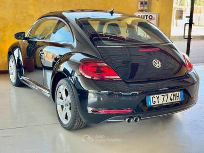 Volkswagen Maggiolino 2.0 TDI 150CV DSG Exclusive Nero usata MONTICELLI BRUSATI