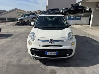 Fiat 500L 1.3 Multijet 85 CV Lounge Bianco usata Recanati