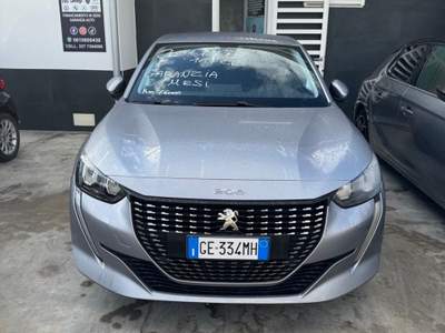Peugeot 208 unico proprietario zero sinistri km certificati in fattura Grigio usata Trentola Ducenta
