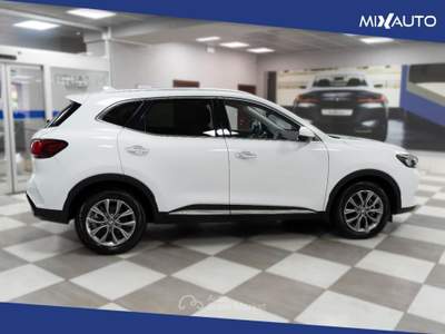 MG HS 1.5 MT Comfort 2WD Bianco usata Latina