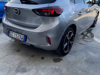 Opel Corsa unico proprietario zero sinistri km certificati in fattura Grigio usata Trentola Ducenta
