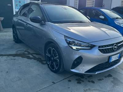 Opel Corsa unico proprietario zero sinistri km certificati in fattura Grigio usata Trentola Ducenta