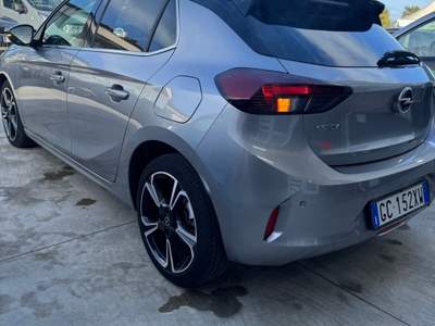 Opel Corsa unico proprietario zero sinistri km certificati in fattura Grigio usata Trentola Ducenta