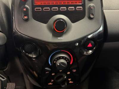 Citroen C1 Airscape VTi 72 S&S 5 porte Feel Rosso usata Siena