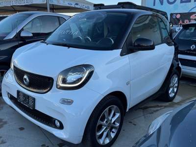 Smart ForTwo unico proprietario zero sinistri km certificati in fattura Bianco usata Trentola Ducenta