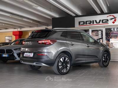Opel Grandland X 1.2 Ultimate s&amp;s 130cv my18 Grigio usata Seveso
