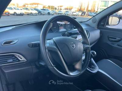Lancia Ypsilon 1.3 mjt Gold s&s 95cv Grigio usata Agliana