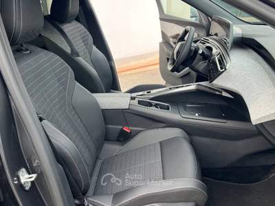Peugeot 3008 1.2 hybrid Allure 145cv e-dcs6 Grigio usata Agliana