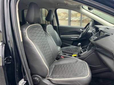Ford Kuga 2.0 tdci Vignale s&s awd 150cv Nero usata Agliana