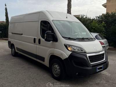 Peugeot Boxer 2.0 BlueHDi 130CV Furgone KM 0 2018 Bianco usata Teverola