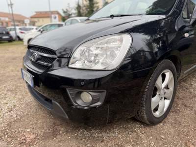 Kia Carens VGT EX Class Nero usata Rimini