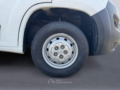 Peugeot Boxer Boxer 330 2.2 Bluehdi 120 S&amp;S Pc-Tm Furgone Bianco usata Cassola