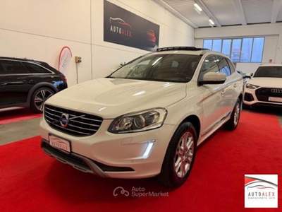 Volvo XC60  2.0 d4 Inscription Kinetic 181cv geartronic Bianco usata Casarsa della Delizia