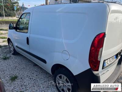 Fiat Doblò 1.6 jtd 105 Cv usata Città Sant'Angelo