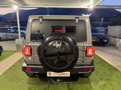 Jeep Wrangler Unlimited 2.2 Mjt II Sahara Grigio usata Spigno Saturnia