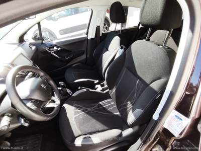 Peugeot 208 208 1.2 VTi 82 CV 5p. Allure usata Veglie