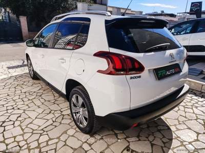 Peugeot 2008 2008 BlueHDi 75 Active usata Veglie