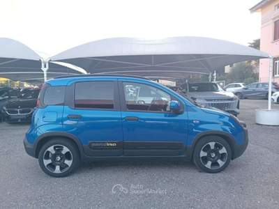 Fiat Panda 1.0 FireFly S&S Hybrid Pandina Blu/Azzurro usata Varese