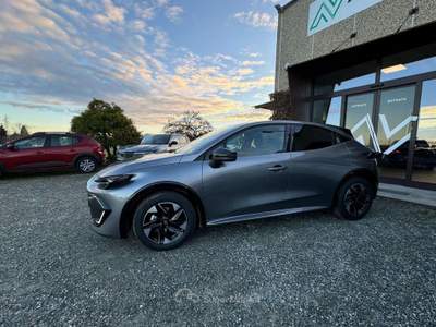 Renault Clio Clio 1.8 full hybrid E-Tech Grigio usata Osasco