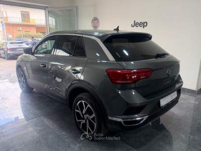 Volkswagen T-Roc auto in ottime condizione usata Curti