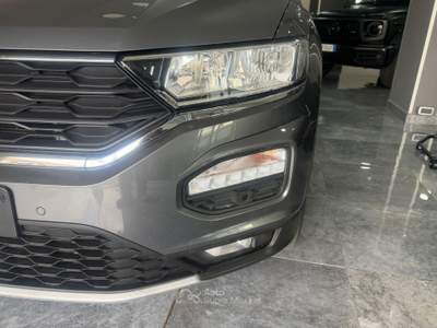 Volkswagen T-Roc auto in ottime condizione usata Curti