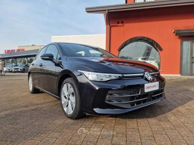 Volkswagen Golf 2.0 tdi Style 150cv dsg usata Lesmo