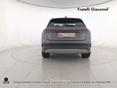 Audi Q4 40 business advanced Grigio usata Milano