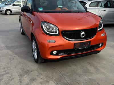 Smart ForFour Unico proprietario zero sinistri km certificati in fattura Arancione usata Trentola Ducenta