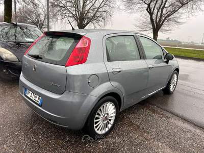 Fiat Grande Punto Grande Punto III 2008 5p 1.2 GPL Dynamic 65cv GPL Grigio usata Inzago
